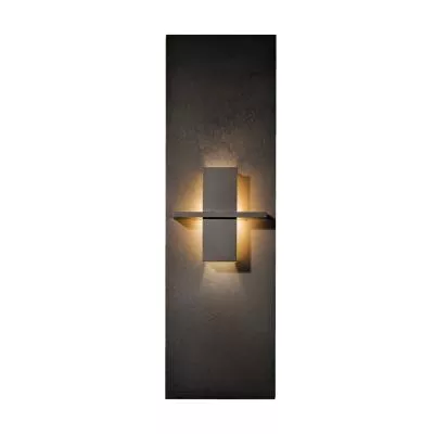 Aperture Vertical Sconce